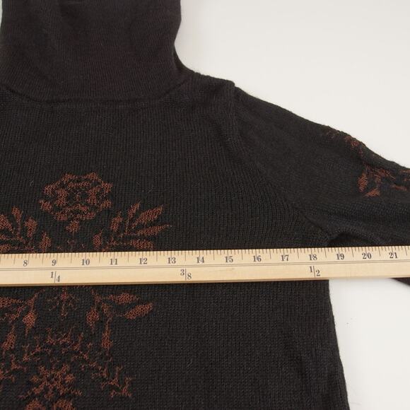 Peruvian Connection Black Floral Knit Alpaca Blend Pullover Turtleneck Sweater M - Picture 3 of 9